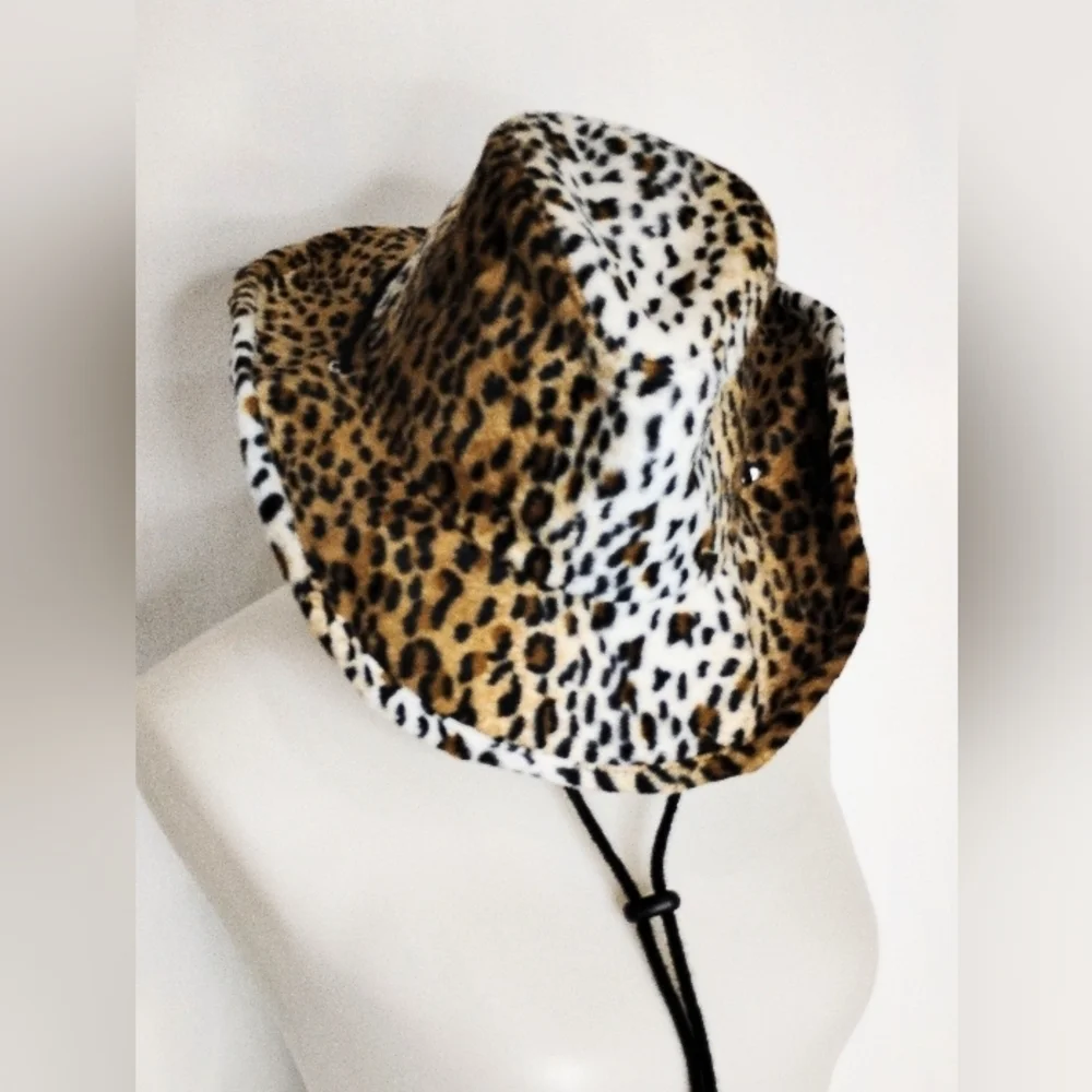 CAT HAT